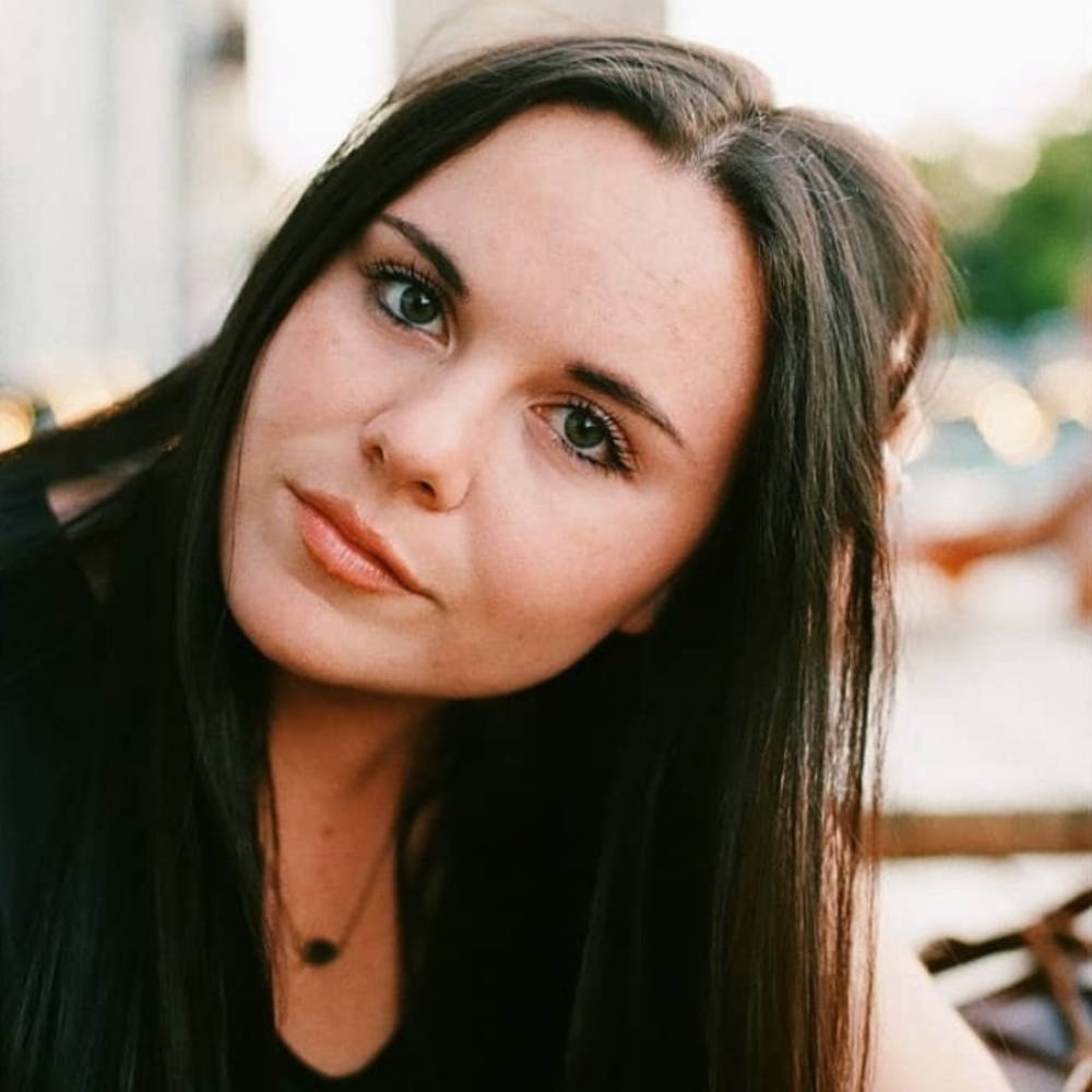 Meet your Posher, Brittan
